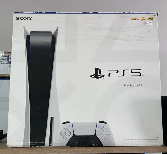 PS5 com leitor de discos!