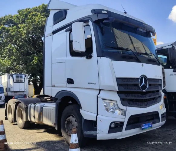MB Actros 6x2 2548. 2023. Km 150.000