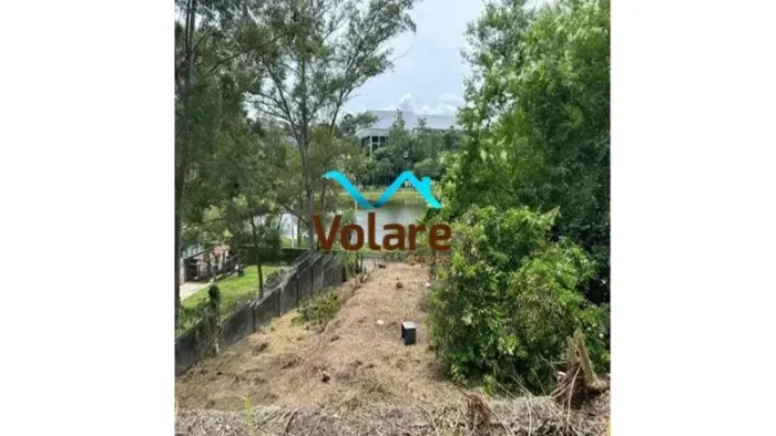 Terreno para Venda ou Locação em Osasco-SP, Bairro Três Montanhas, 1.000m² de Área Disponí