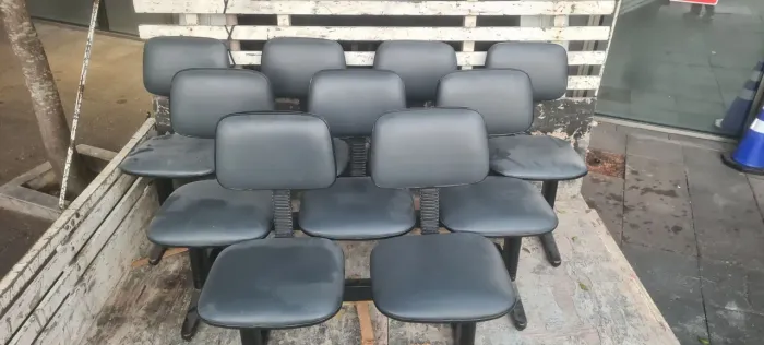 Vende se cadeiras de recepção 