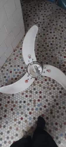 Ventilador de teto - funciona mas faz barulho