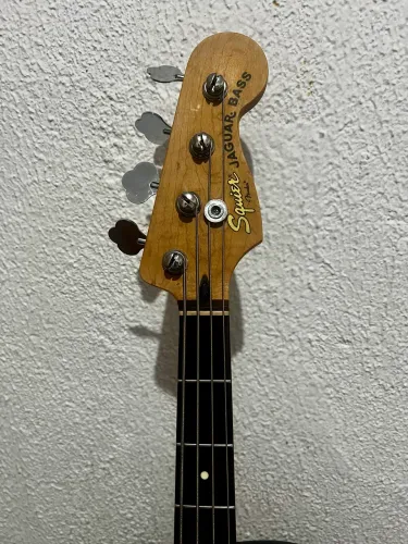 Baixo 4 cordas Squier Jaguar Vintage Modified caps Seymour Duncan Ativos