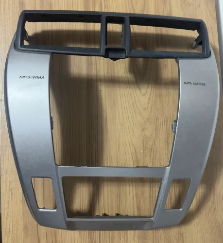 Moldura painel multimídia e ar-condicionado Honda City EXL