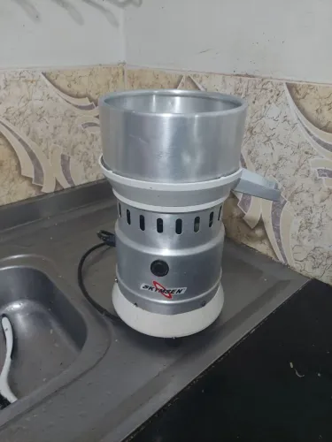Espremedor de Laranja Industrial - 220V