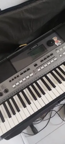 Vendo Teclado Yamaha E433