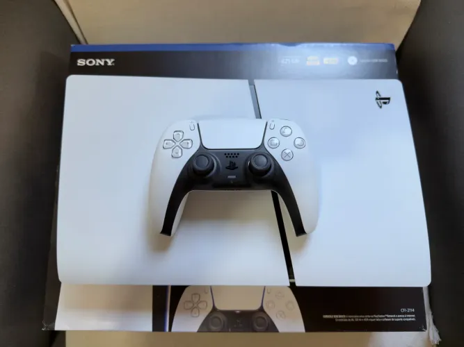 Playstation 5 PS5 Slim Edição Digital 825GB