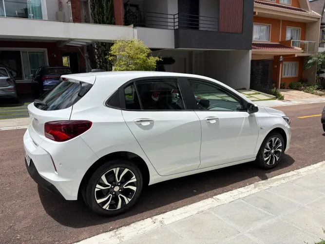 Chevrolet Onix Hatch Premier 1.0 12V TB Flex Aut. 4P 2025