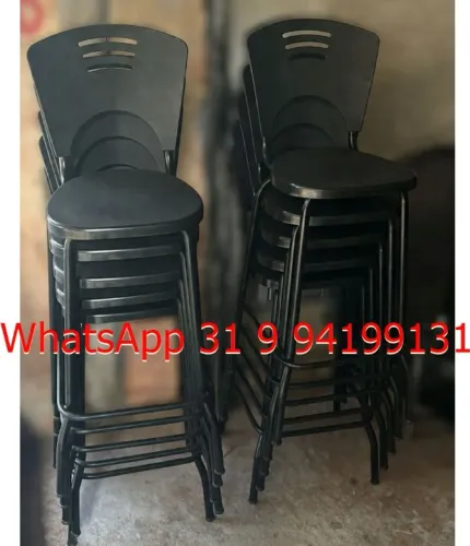 Banquetas altas novas Cor Preta 70 cm Frete grátis para BH