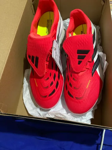CHUTEIRA PREDATOR PRO ADIDAS