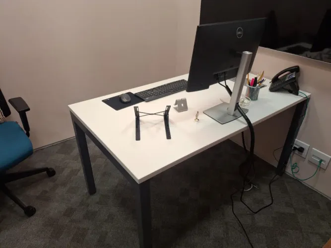 Mesa de escritório Riccó