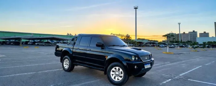 Mitsubishi L200 Sport HPE 2.5 4X4 CD DTI Dies. Mec. 2005