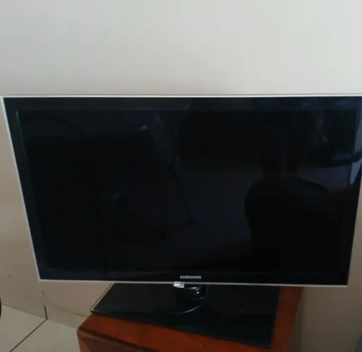 Tv 32 sansumg c base 