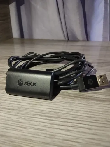 Bateria e cabo Original Xbox One e Xbox Série SX 