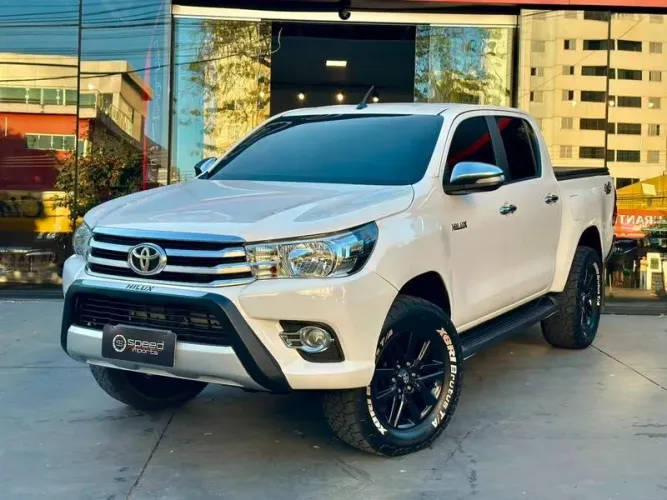 Toyota Hilux Chassi 4X4 2.8 TDI Diesel Mec. 2020