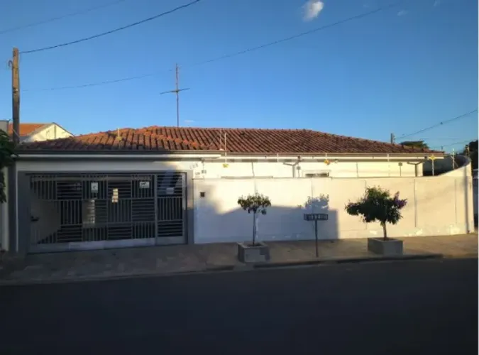 - Casa no Vera Cruz