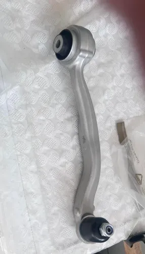 Braço de Suspensão Dianteira Mercês
