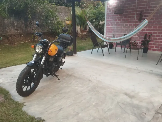 Royal enfield Meteo semi novo