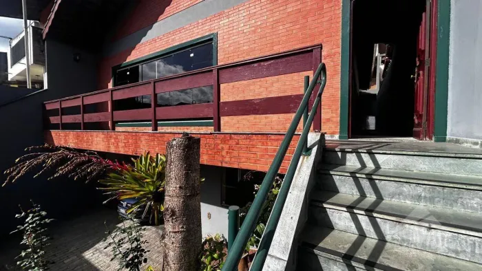 Sobrado com 4 dormitórios à venda, 247 m² por R$ 1.200.000,00 - Vila Emílio - Mauá/SP