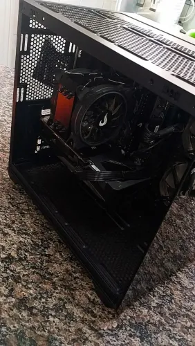 Vende-se PC Gamer - AMD