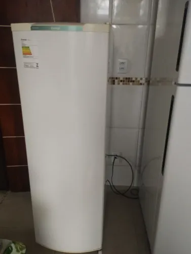 Geladeira Consul 240 l