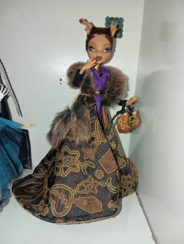 Clawdeen house of wolf 