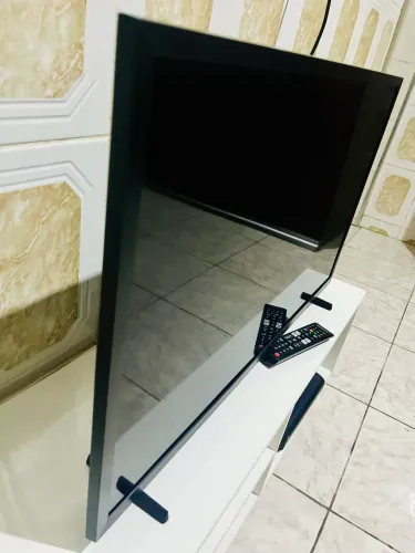 Smart Tv H5000F HD 32 Polegadas 2025 Preto Samsung Bivolt