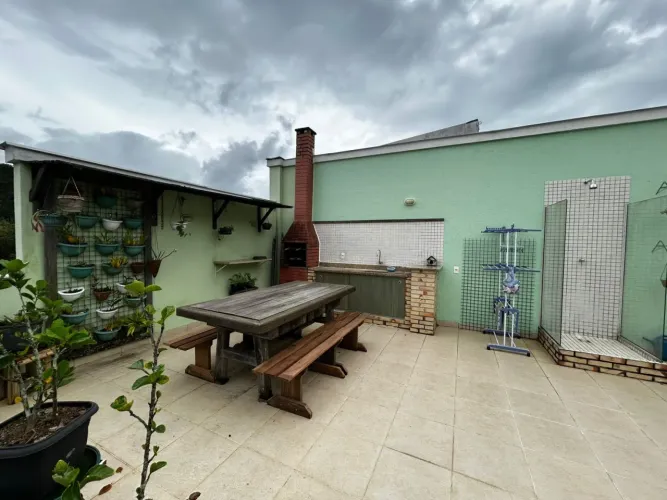 Cobertura Duplex para Venda em Petrópolis, Vila Militar, 3 dormitórios, 2 suítes, 4 banhei