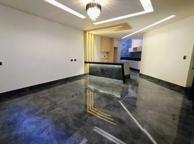 Casa de condomínio com 2 suítes à venda, 75 m² por R$ 650.000 - Caiçara - Praia Grande/SP