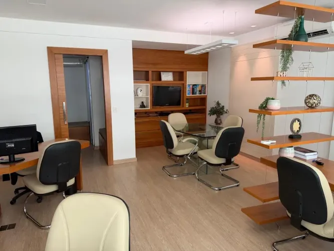 Sala mobiliada á venda
