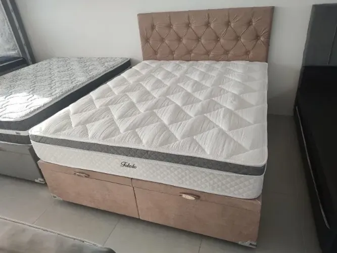 CAMA BAÚ KING 193X203 + COLCHÃO TOLEDO HERVAL MOLAS ENSACADAS 