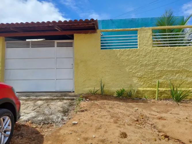 Casa ?  a venda 