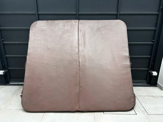 Capa Térmica Jacuzzi/ Tampão Térmico 2,1 m x 1,9 m