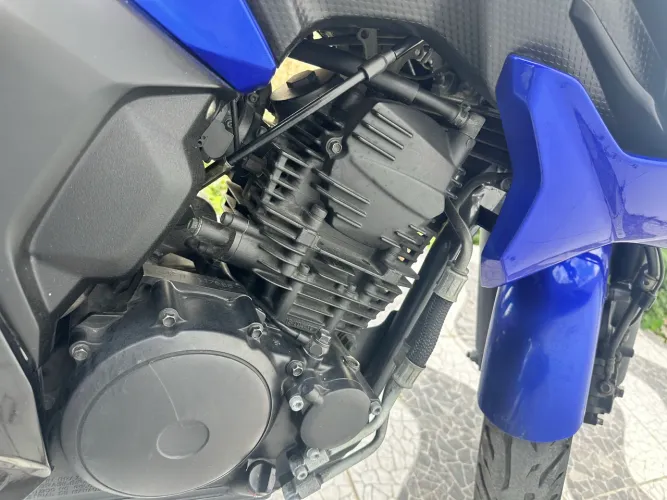 Fazer 250 com abs 
