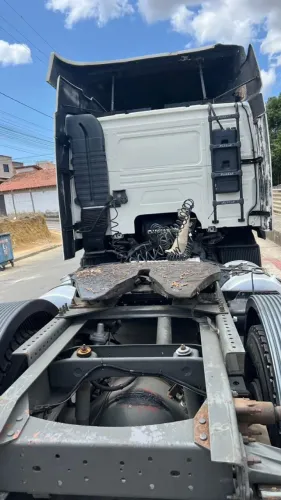 Volvo 340 top toda revisado luxo de caminhão 6 pneus novos