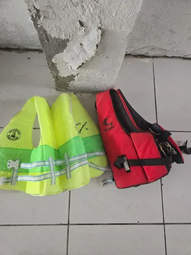 Coletes salva vidas