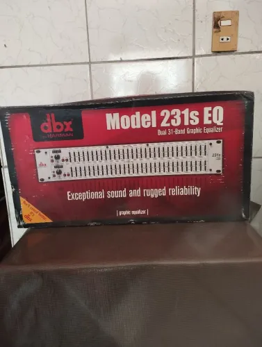 "promoção" Vendo equalizador dbx modelo 231s Eq