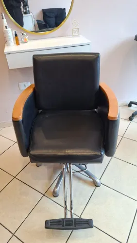 Cadeira Poltrona hidráulica para salão