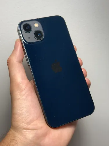 iPhone 13