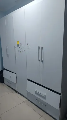 Guarda roupa