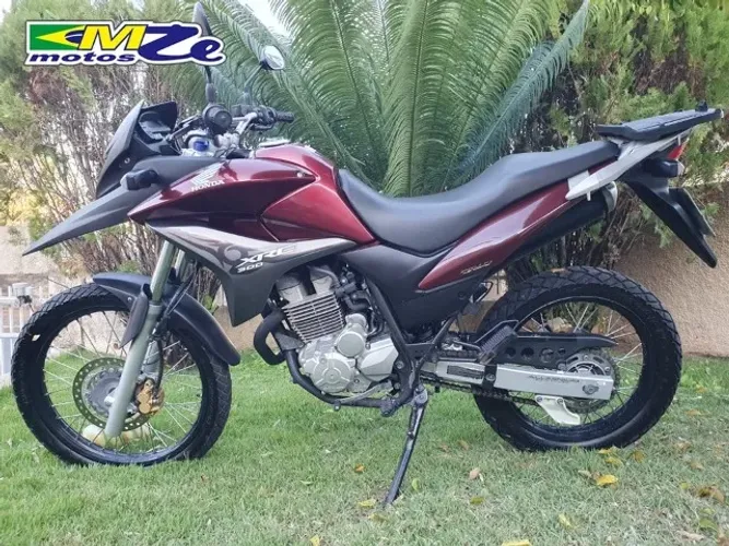 HONDA XRE 300 2011 VERMELHA COM 106.000 KM