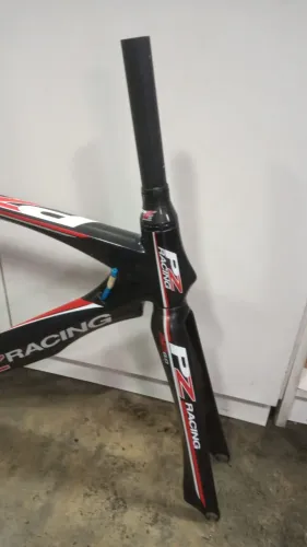 Quadro Speed carbono 