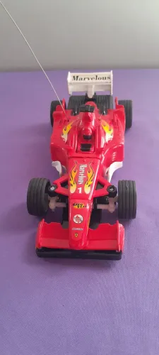 Carrinho de controle remoto corrida f1 vermelho