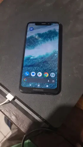 celular moto one