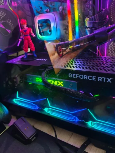Rtx 5070 12 gb phoinx placa excelente 