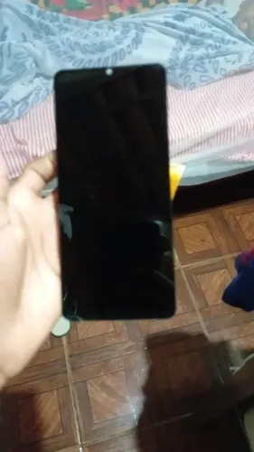 Tala de celular samsung a06 praticamente nova sem usar