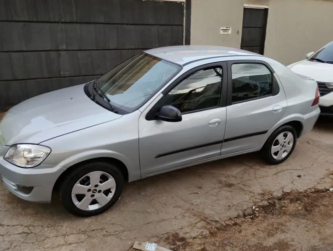 Chevrolet Prisma Sed. Maxx/ LT 1.4 8V Econof. 4P 2011