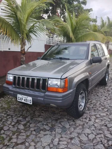 Jeep Grand Cherokee Laredo 4.0 Aut. 1998