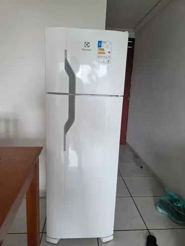Geladeira Electrolux