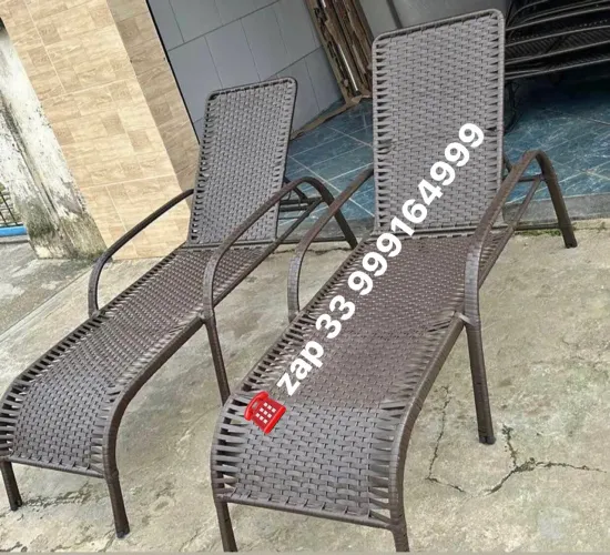 Espreguiçadeira reclinável para área externa produto novo pronta entrega ? 