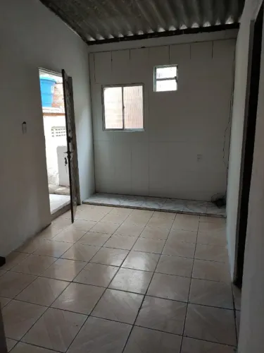 CASA À VENDA EM TANCREDO NEVES - 2 QUARTOS | R$ 40.000